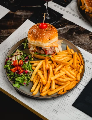 Classic burger Menu Theatrum